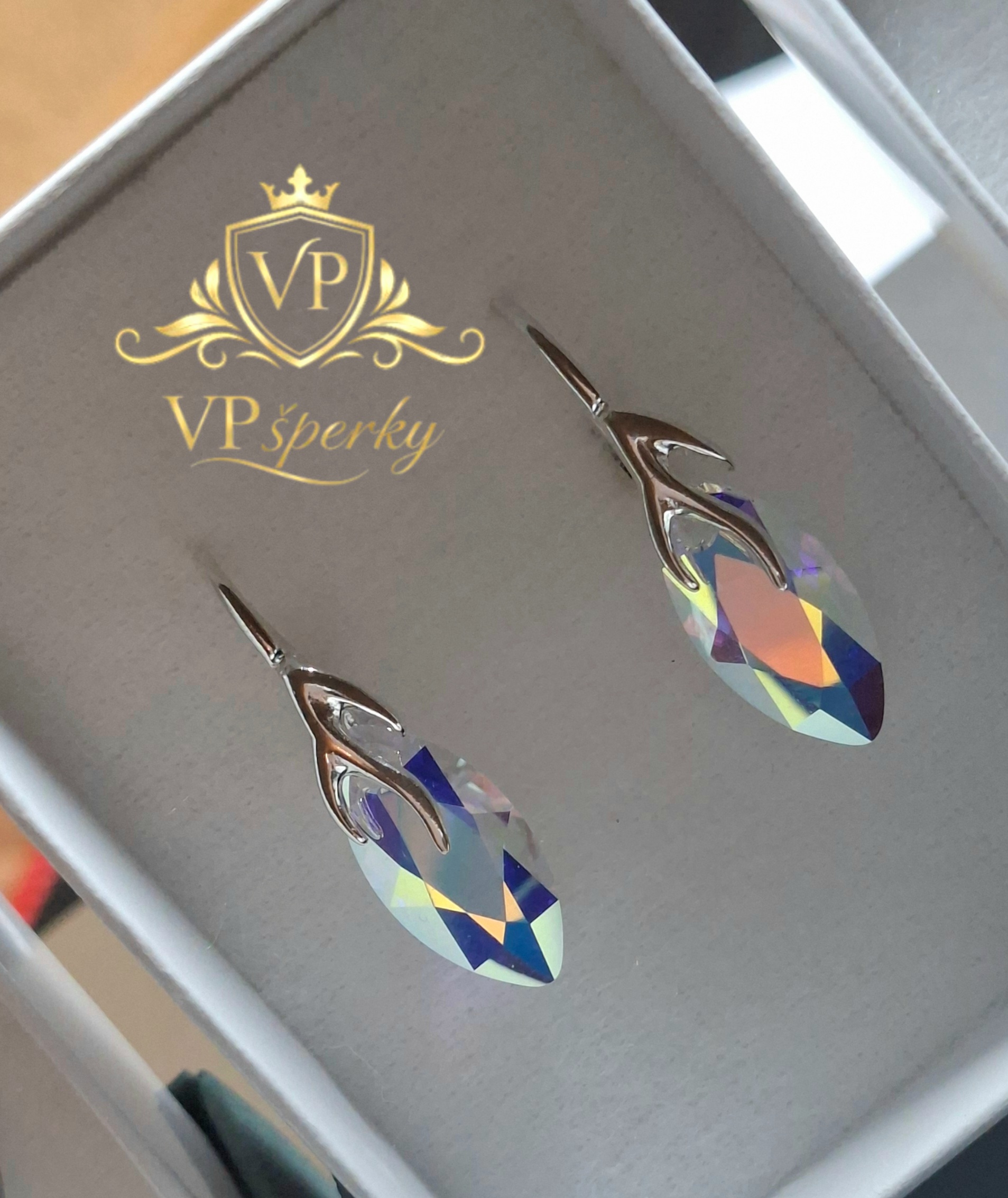 Luxusné strieborné náušnice - Markíza AB