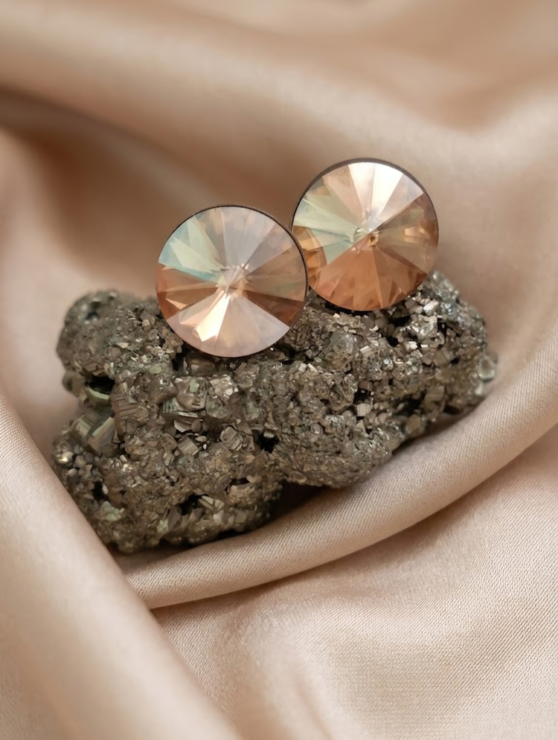 Napichovacie náušnice so Swarovski crystals z leštenej ocele - rivoli 12 - 2